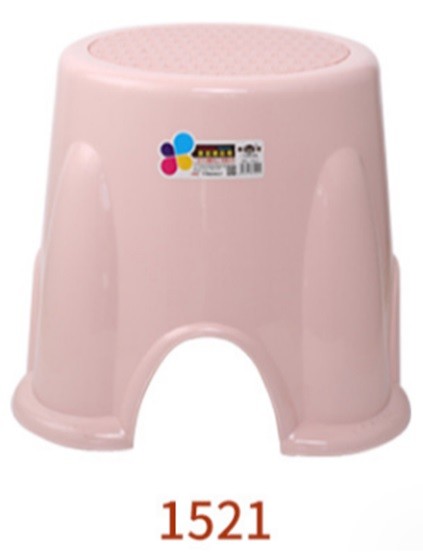 ZX Plastic Chair 1521 Size: 26.5 X 40 X 28 cm(1231)